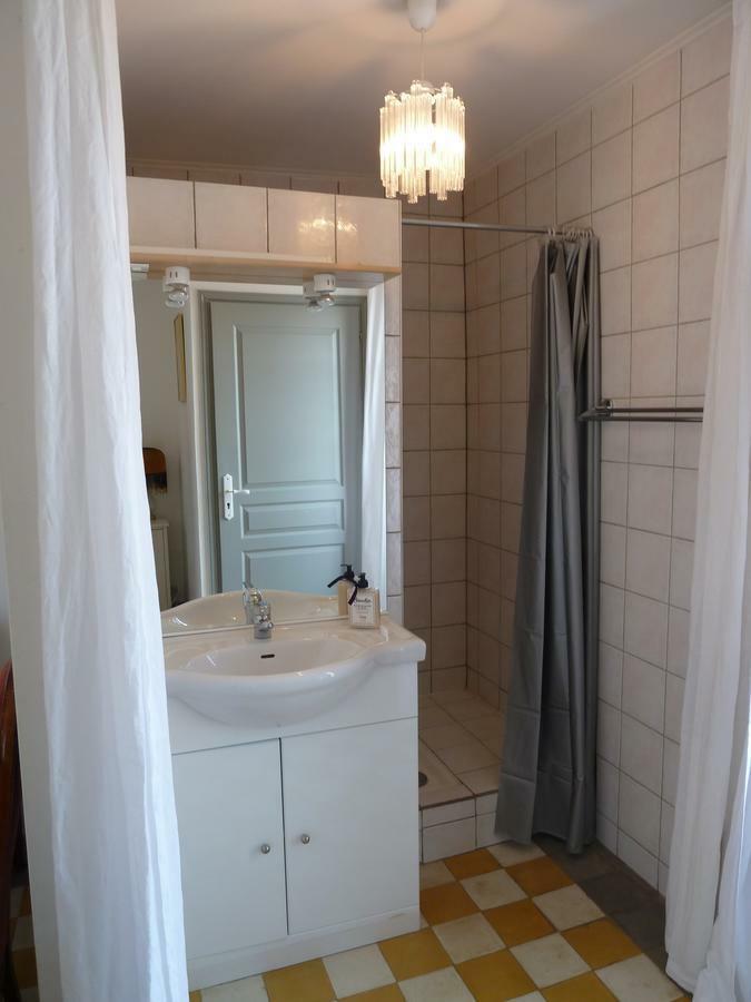 Bed and Breakfast Maison Butterfly Puissalicon Exterior foto